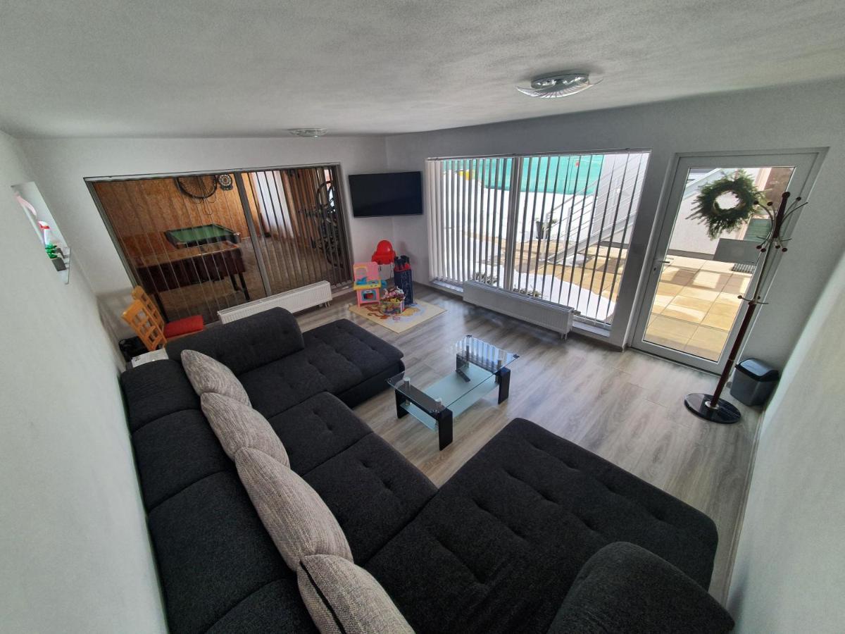 Apartmanovy Dom Stela Bešeňová 외부 사진