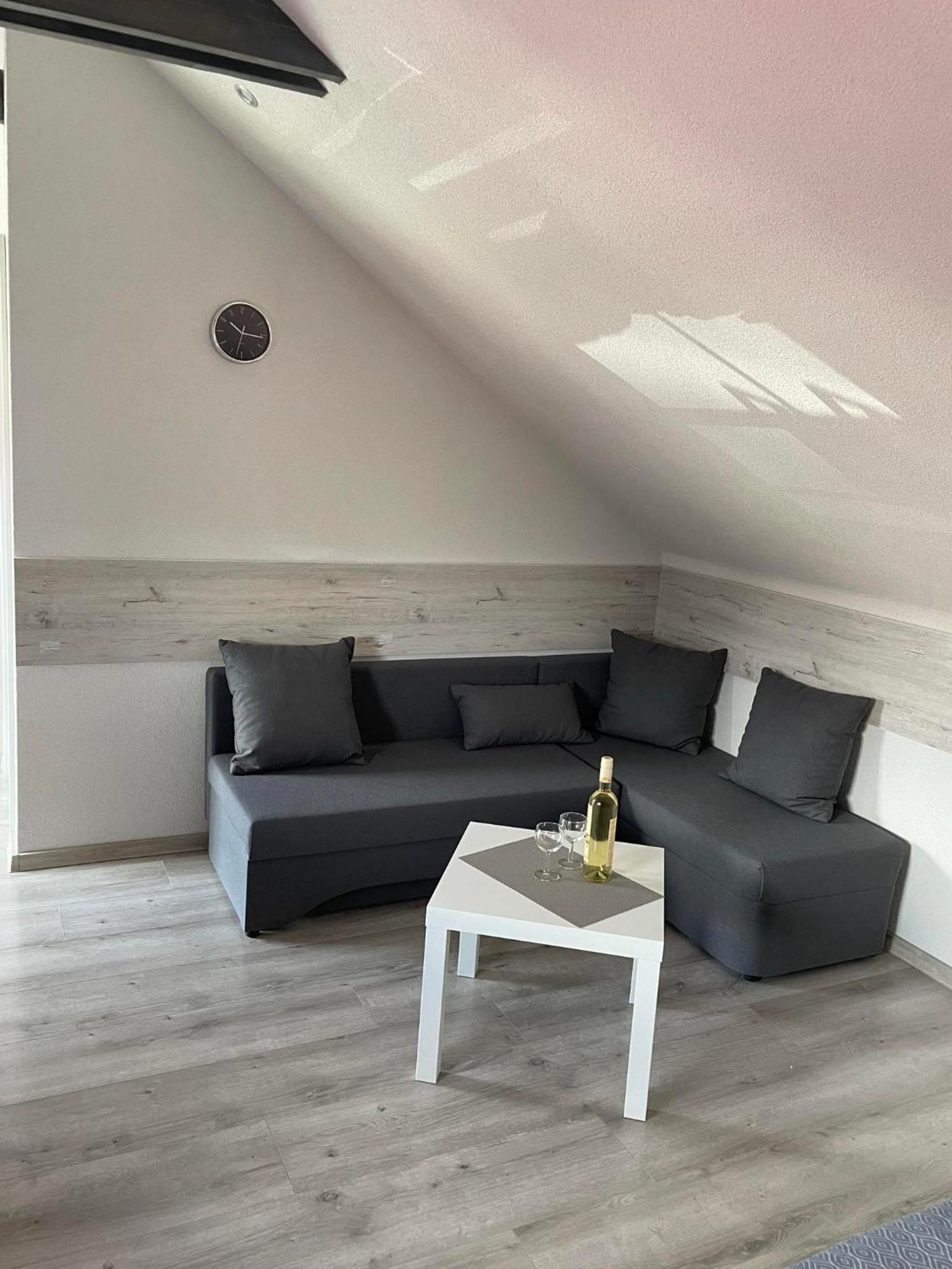Apartmanovy Dom Stela Bešeňová 외부 사진